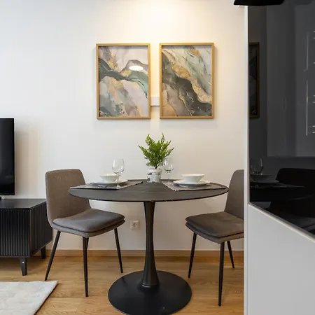 Appartamento Luxury Vydrica, Castle & Danube, Prime Old Town Bratislava