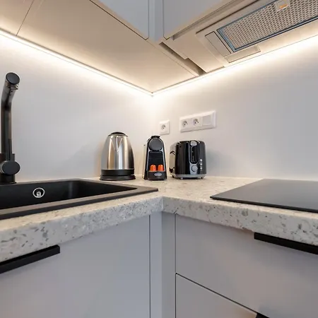 Apartman Luxury Vydrica, Castle & Danube, Prime Old Town Pozsony