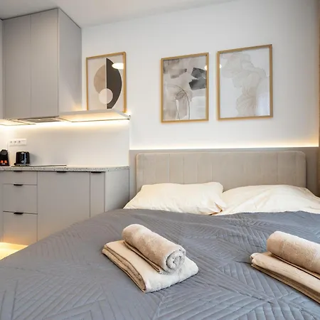 Appartamento Luxury Vydrica, Castle & Danube, Prime Old Town *